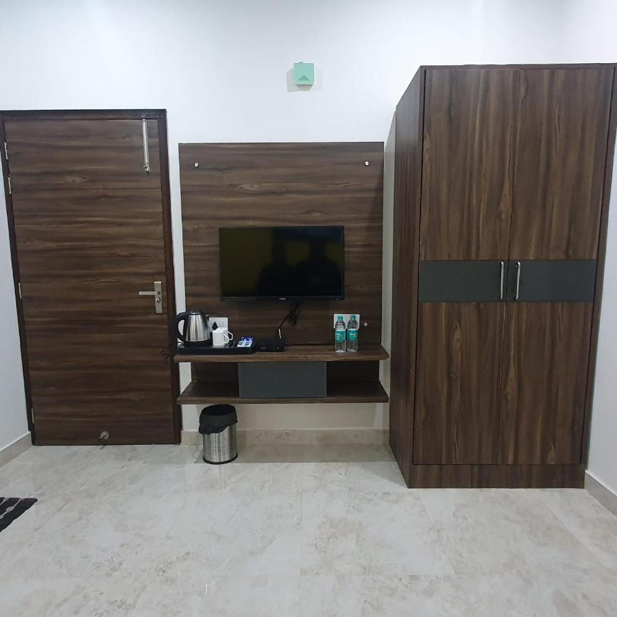 Hotel Kds Residency Greater Noida Zewnętrze zdjęcie